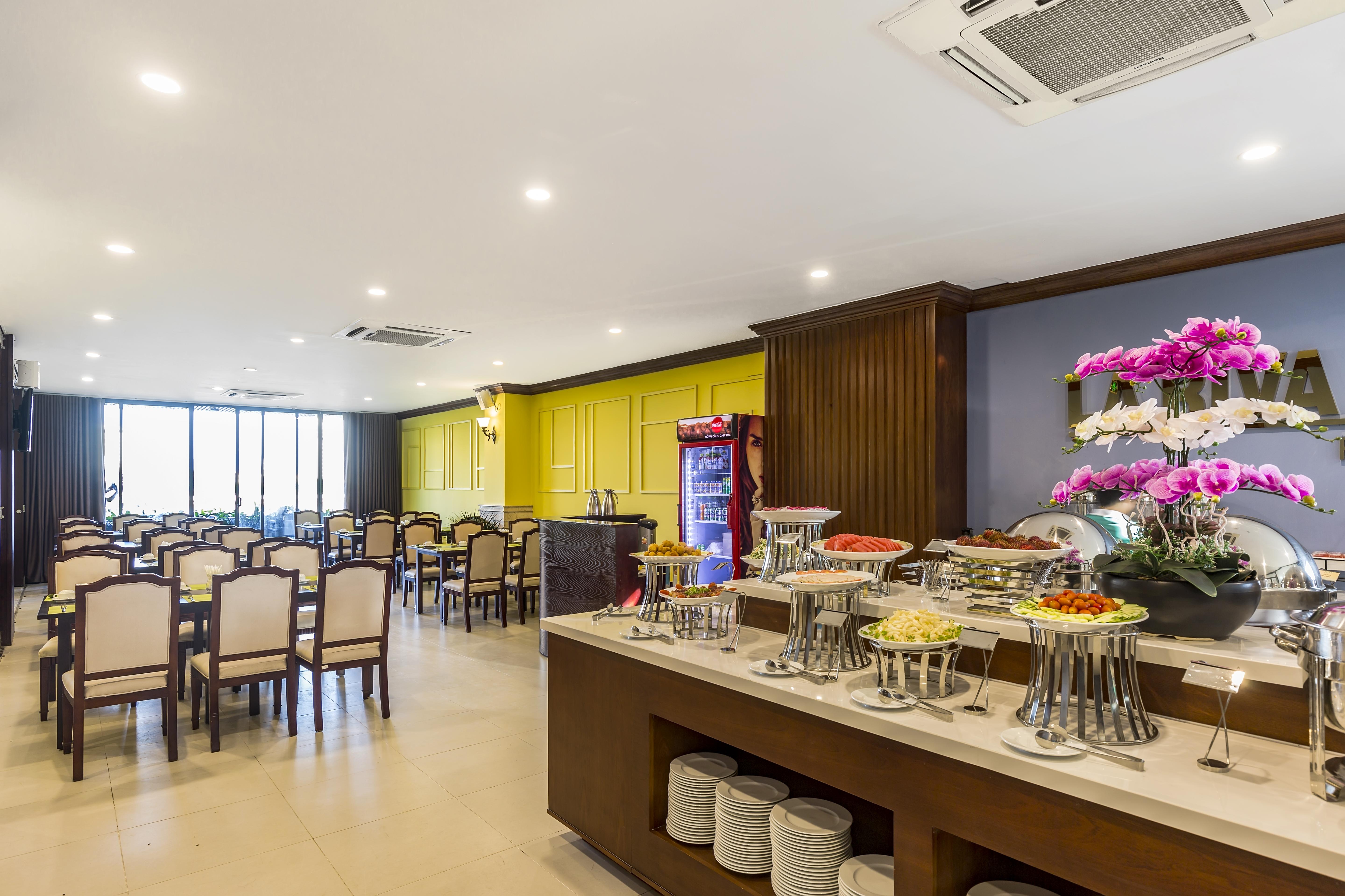 Ibiza Riverfront Da Nang Hotel Powered By Aston Eksteriør bilde