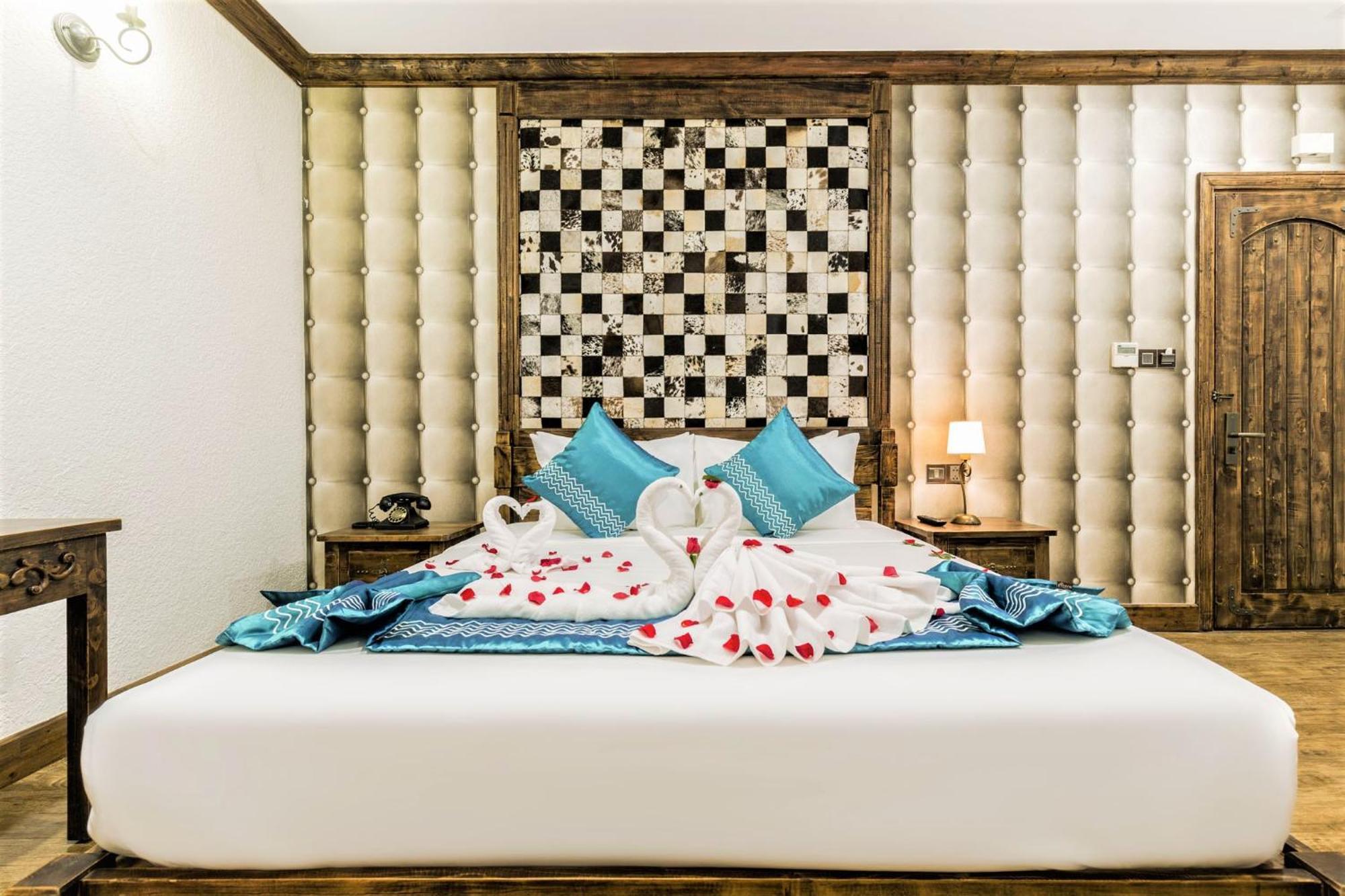 Ibiza Riverfront Da Nang Hotel Powered By Aston Eksteriør bilde