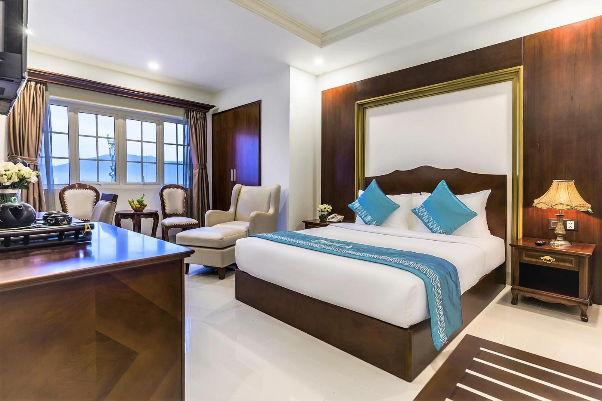 Ibiza Riverfront Da Nang Hotel Powered By Aston Eksteriør bilde