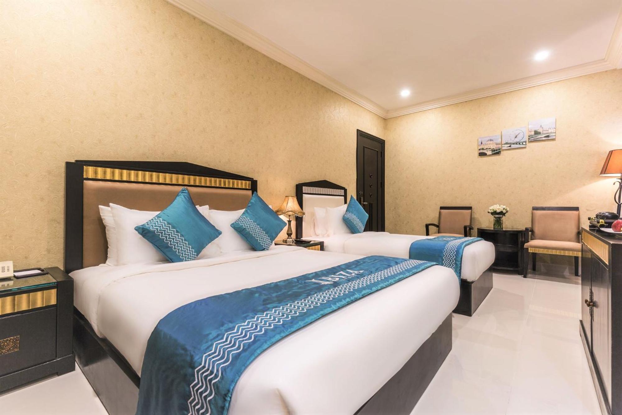 Ibiza Riverfront Da Nang Hotel Powered By Aston Eksteriør bilde