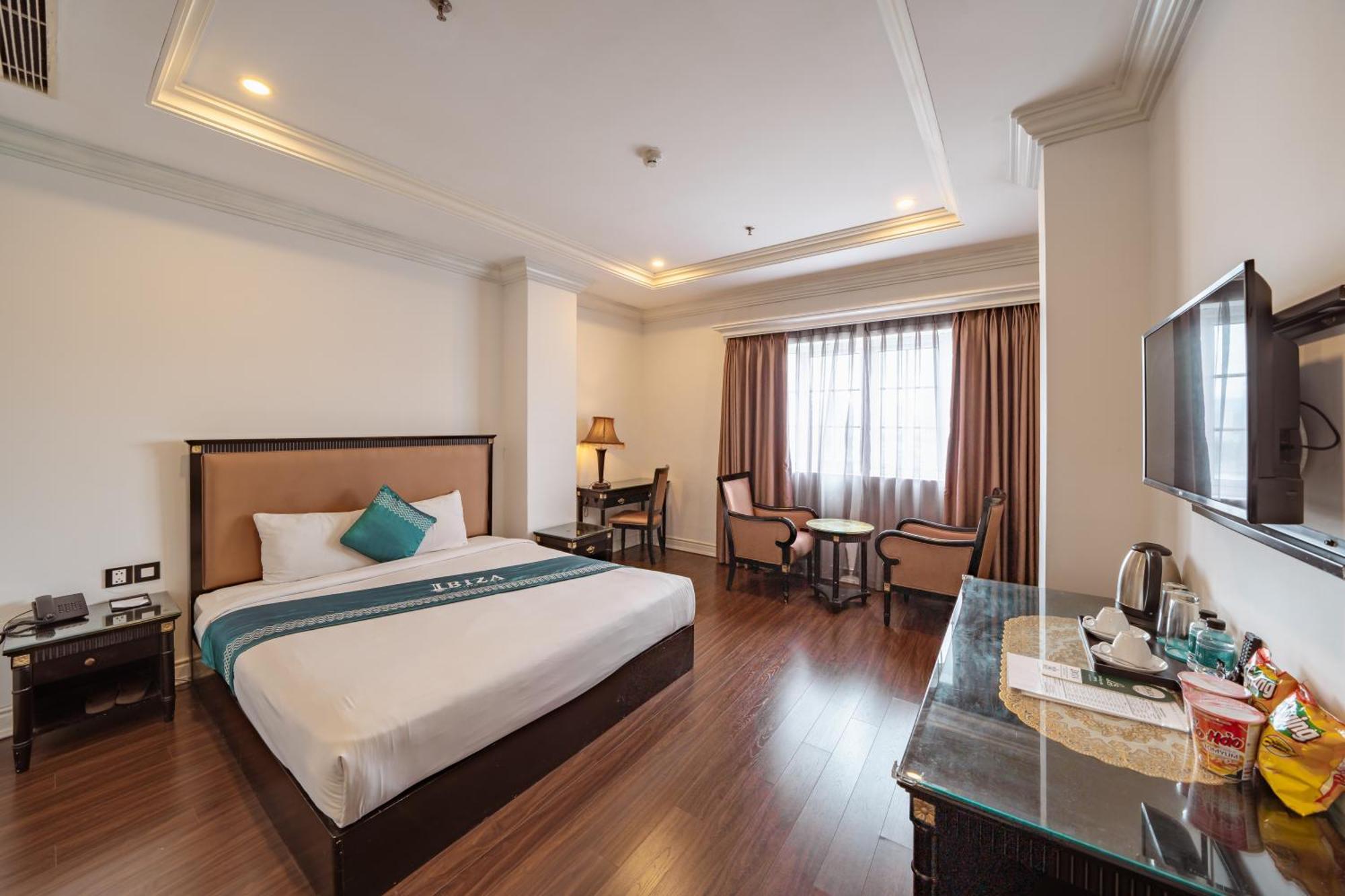 Ibiza Riverfront Da Nang Hotel Powered By Aston Eksteriør bilde
