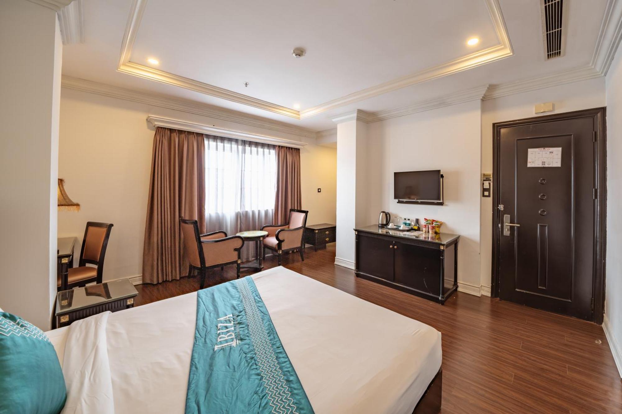 Ibiza Riverfront Da Nang Hotel Powered By Aston Eksteriør bilde