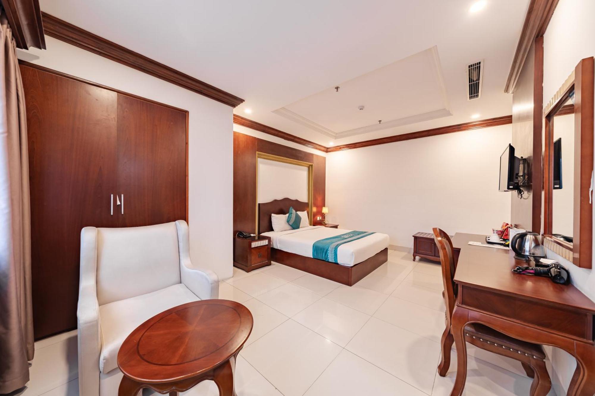 Ibiza Riverfront Da Nang Hotel Powered By Aston Eksteriør bilde